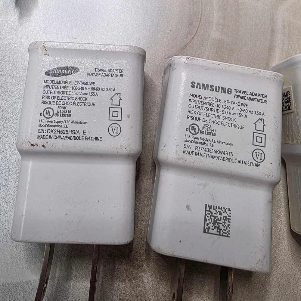 Samsung Wall Charger Lot‎ 8 Adapter Blocks EP-TA20JWE EP-TA50JWE 3 USB Cables Z4